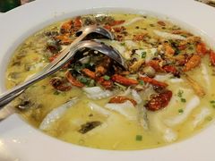 老坛酸菜鲈鱼-一品红川菜(皇岗店)