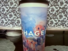 玫瑰丛中-霸王茶姬(上海恒基名人店)