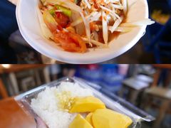 -席娜卡琳火车铁道夜市