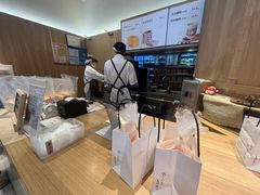 -银座仁志川·生吐司专门店(香港广场店)