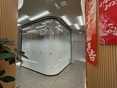 -Z&B Fitness Studio·Gym(前滩L+PLAZA店)