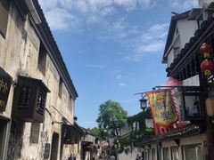 -仓桥直街臭豆腐