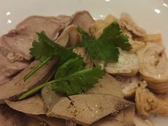 -侬佳蒸菜馆(听潮店)