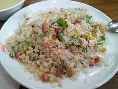 扬州炒饭-青石桥老瓦房肥肠粉总店(青石桥总店)