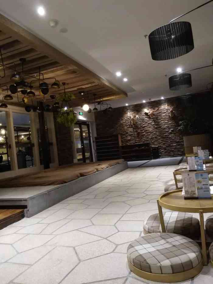 泓瑞·清水湾(高新店)-"这里真的是无敌的好啊!环境好到爆!绝对高.