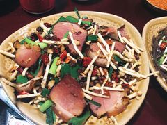 -卡拉农庄 正宗斗鸡肉
