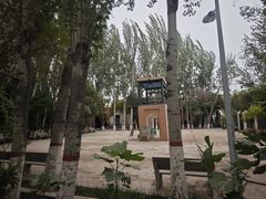 -艾提尕尔清真寺