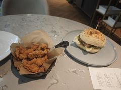 -必胜客(经开万达店)