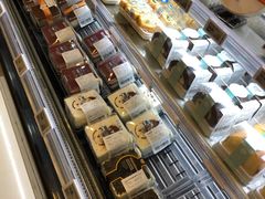 面包甜点陈列柜-盒马鲜生(杭州运河上街店)