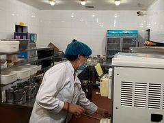 -迎宾楼(解放西街店)