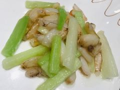 蟹腿炒芹菜-燕云楼(云南路店)