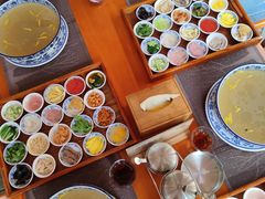 -桥馫源蒙自过桥米线(蒙自店)