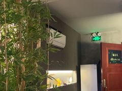 -施奈儿.洗头頭療.按摩SPA.采耳(上梅林店)