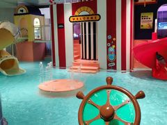 -涨巢·潮玩水疗局