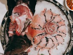 -红鼎豆捞·非遗鲍皇汤火锅(宝丰路店)