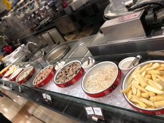 -圣丰索菲特·2 On 988 Café 自助餐厅