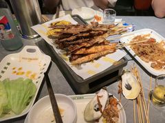 -威记烧嘢·南宁烧烤·超级生牛(绿地店)