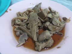-伍秀泽海南鸡饭茶室