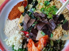 -煮小篓盘盘麻辣烫(广都店)