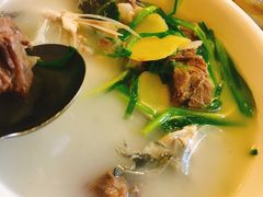 -维吾尔餐厅(宜山路店)