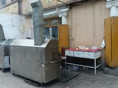 门面-烤肉小伙烤肉店