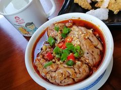 -炉小二铜锅牛蛙•川湘菜(三里屯店)