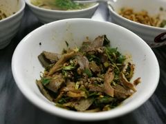 -郝刚刚羊杂割(柳巷店)