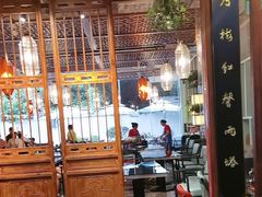 -梅园国际大酒店·自助餐厅(光明港店)