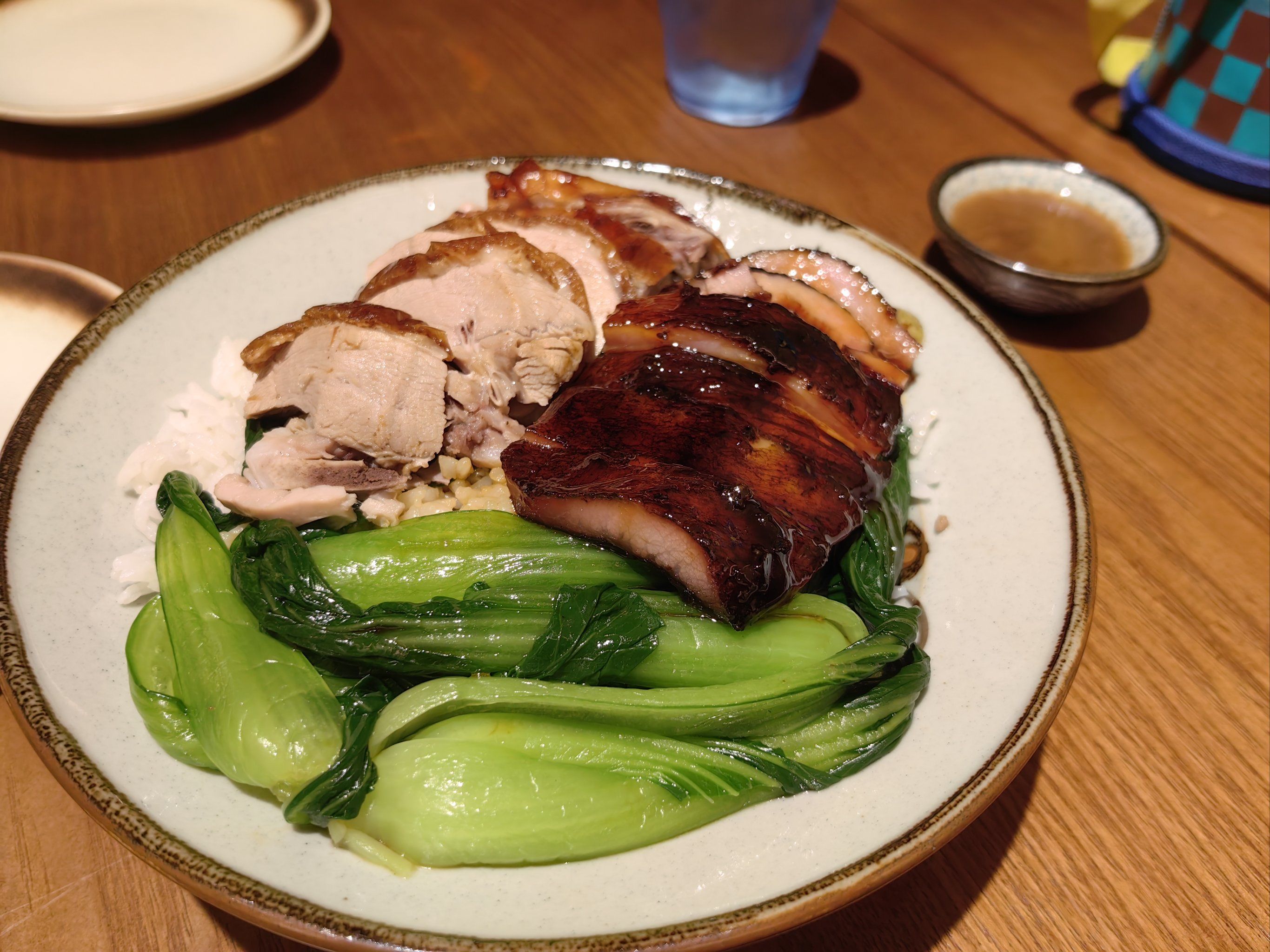 n双拼饭,黑金叉烧