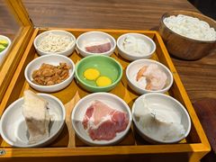 -良米山·云南野生菌过桥米线(上海首店)