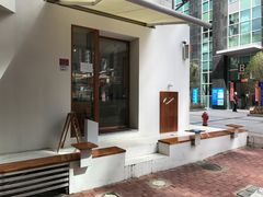 -Line 咖啡(石厦花园店)