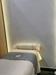 -禾壹净·素颜美问题肌肤修护中心