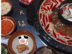 -老酉火锅(阳明古镇店)