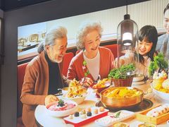-洪氏嗨捞·猪肚鸡火锅(阳光天地店)