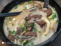 -鸭小妹鸭血粉丝(老门东店)