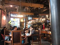 -I HOLIC艾豪丽披萨(KKone店)