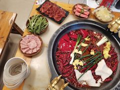-黄潇洒老火锅(九眼桥宏济巷店)