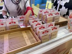 -红星前进面包牛奶公司(君太店)