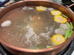 -牛村来人潮汕牛肉火锅(西单店)