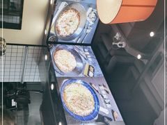 -魔都三兄弟酸辣粉·蘸卤炸串(虹桥万科店)
