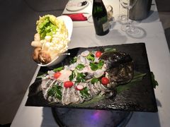 -Bo Lounge & BOA Club