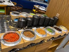 自助调料区-星湖特色餐厅· 三岔湖环球融创天堂洲际酒店
