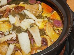 -一朵菌·野生菌探索家火锅(南亚店)