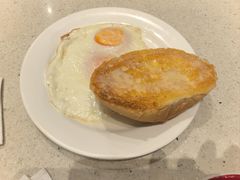 菠萝油-香港新发烧腊茶餐厅(水围店)
