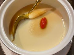 -海派悦庭·海胆烧麦·新融合菜(凯德广场店)