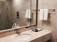 -张家界大成山水国际大酒店