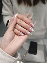 -手牵手美甲