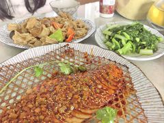 -天天向上素食餐厅(五台山店)