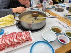 -朴小妹人参鸡汤火锅(长白山万达店)