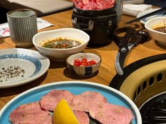 -炼火烤肉店